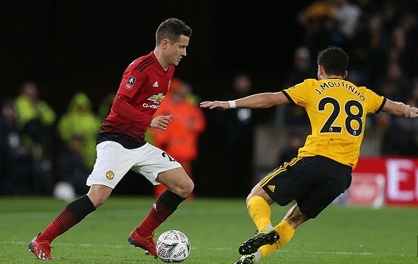 因伤退出即 因伤退出即